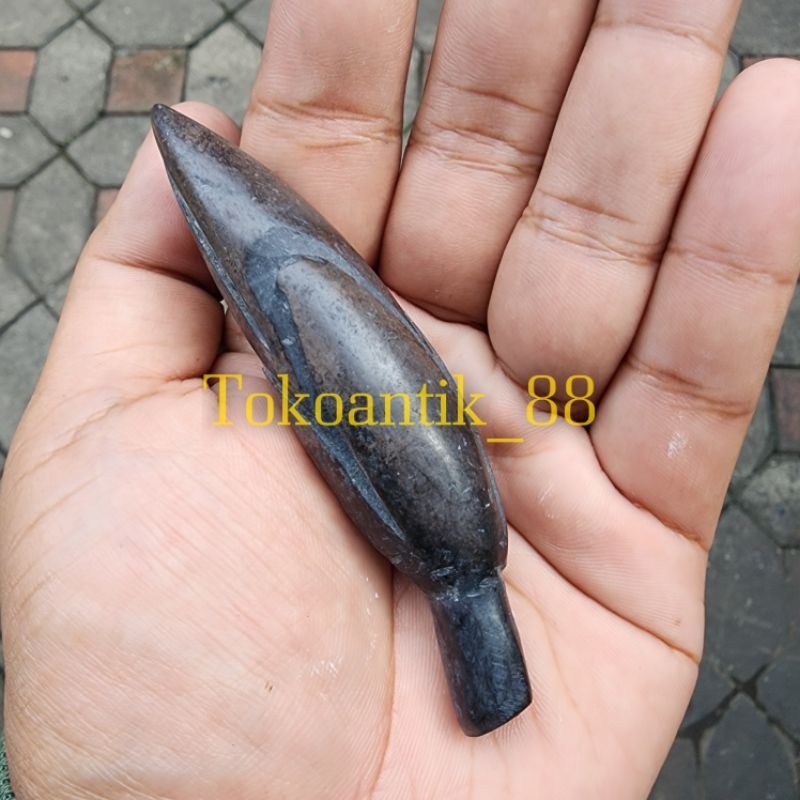 BUNGA KANTIL BATU HITAM ANTIK