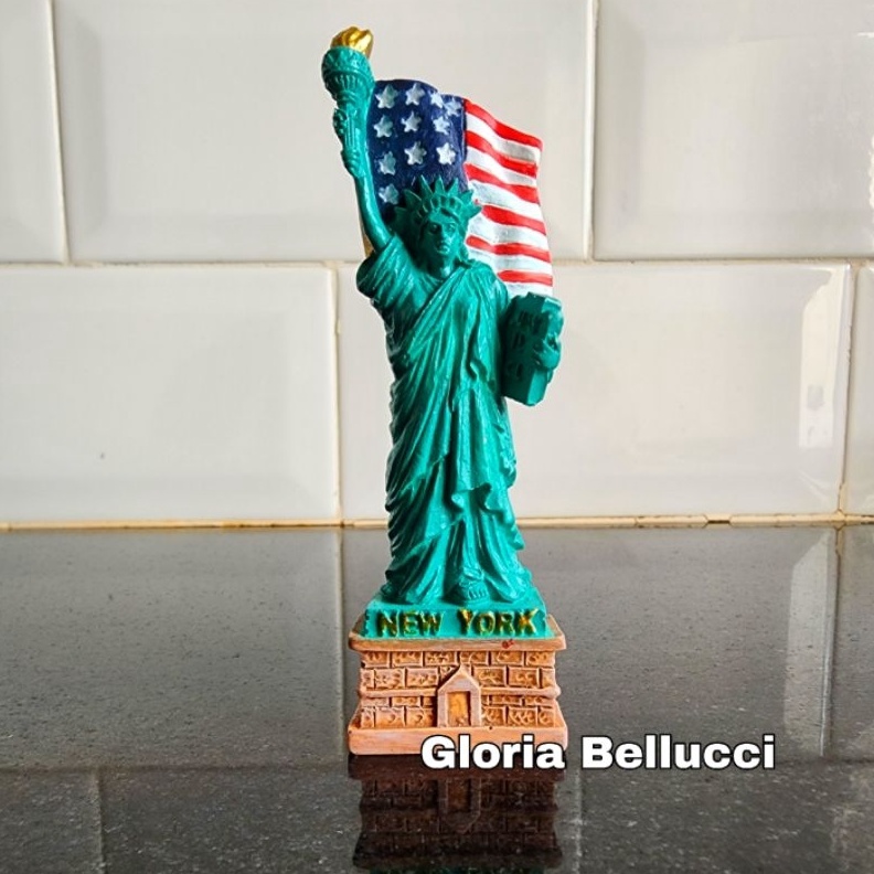 DIJAMIN ORI SOUVENIR NEW YORK TEMPELAN MAGNET KULKAS NEGARA AMERIKA NEWYORK PATUNG LIBERTY