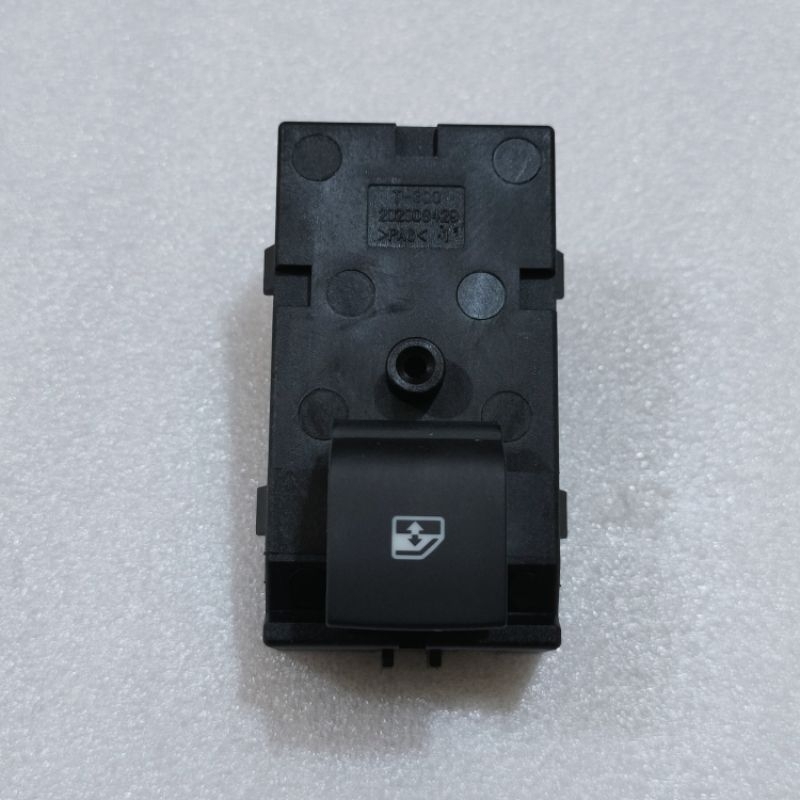 Saklar power window Chevrolet spin original