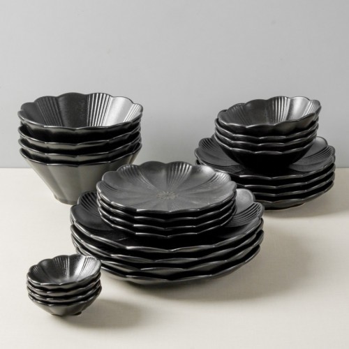 Brewsuniq - Ikebana Black- Piring Makan Cantik Unik Estetik Minimalis