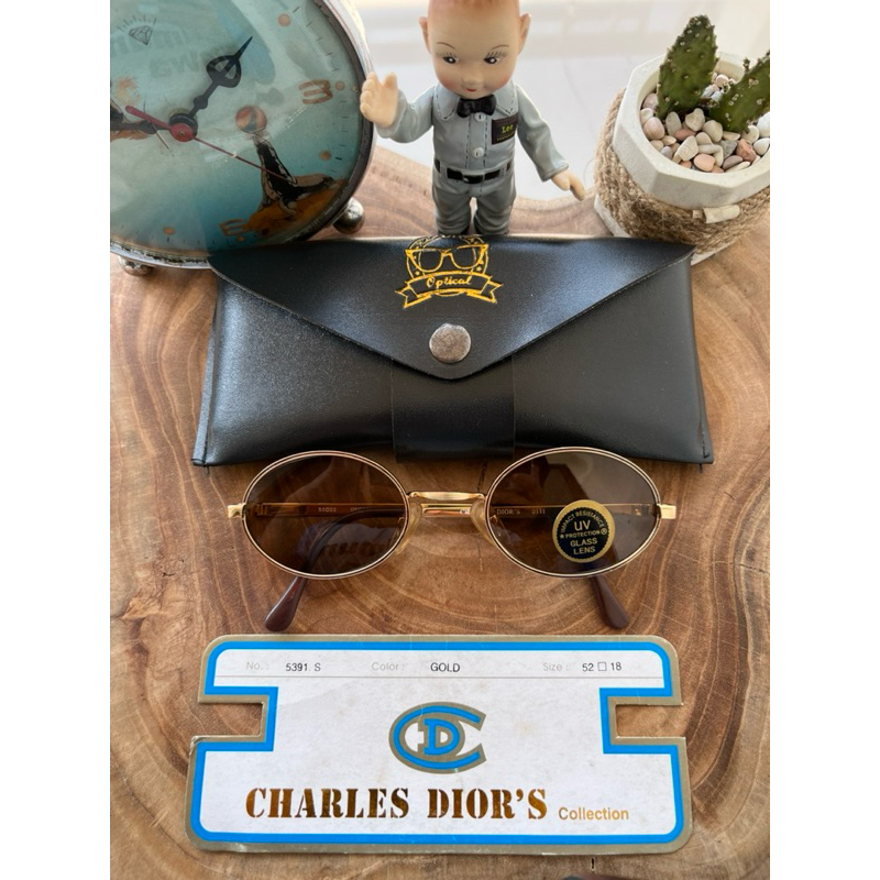 Joey Ramones sunglasses/vintage oval round glasses 70s Brand: Charles dior's made in Germany Size: 5