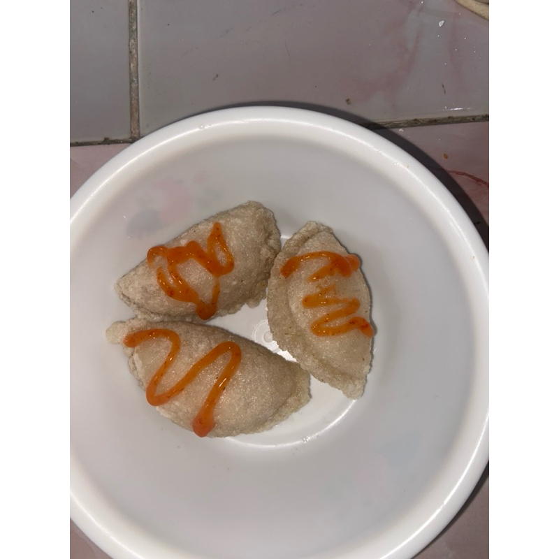 

cireng isi ayam suit dan baso