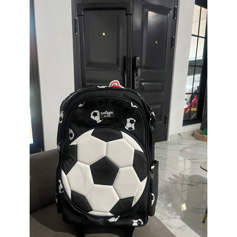Smiggle Backpack Trolley