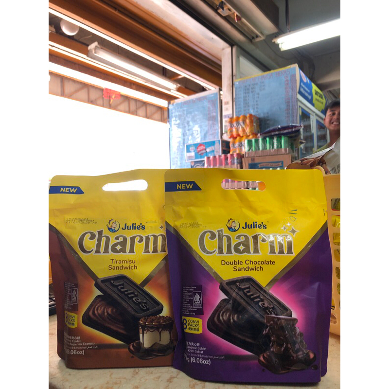 

Julie’s Charm Sandwich