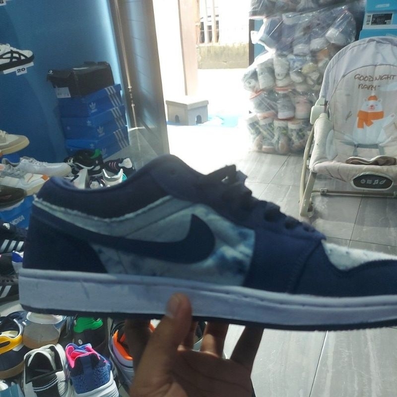 sepatu denim 44 aj low