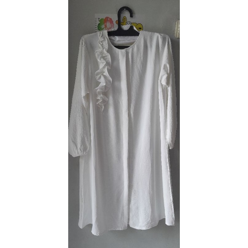 tunik warna putih