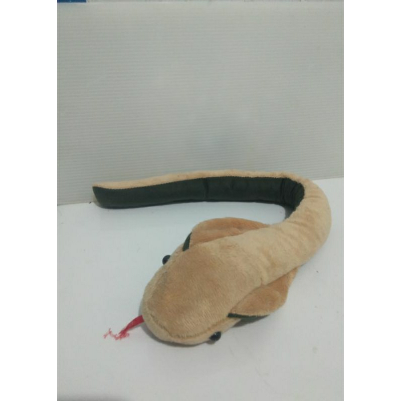 Boneka Ular Cobra