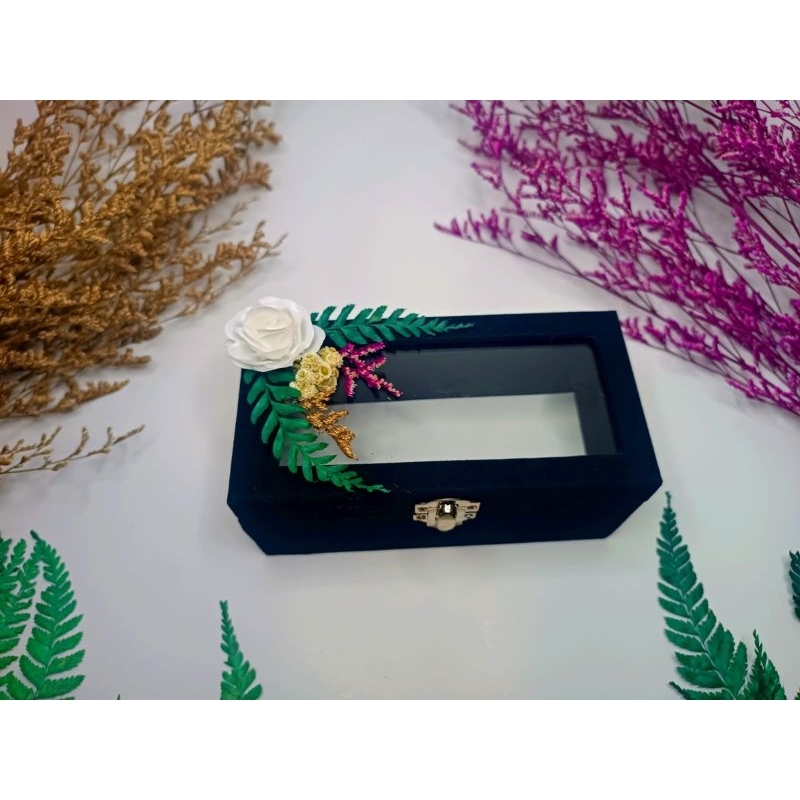 Kotak Uang Mahar Seserahan Pernikahan Tutup Kaca