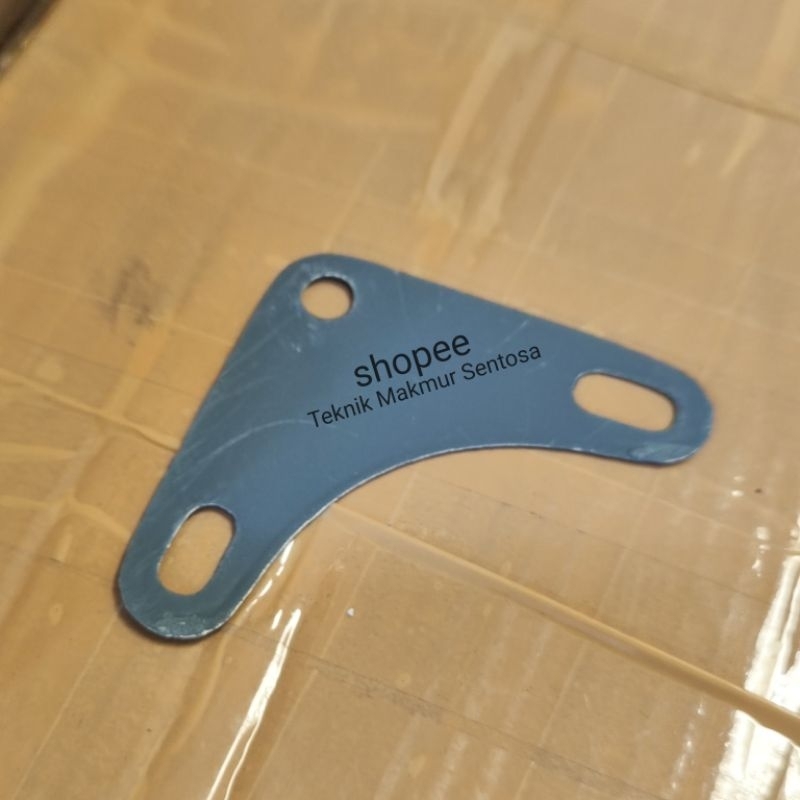 Plat Siku Lubang TEBAL Plat Segitiga