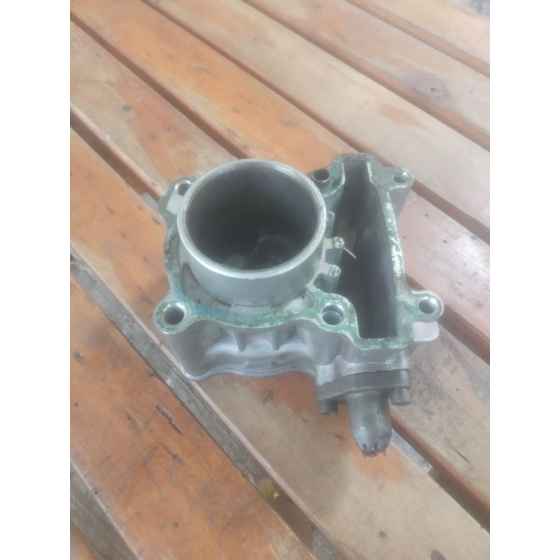 blok seher boring   bahan baret yamaha vixion old 3C1 original copotan