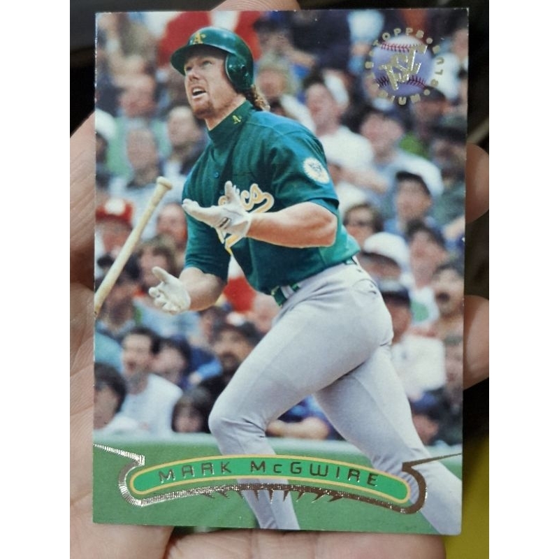 MARK MCGWIRE KARTU BASEBALL TOPPS 1996