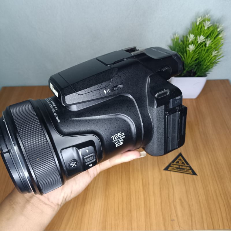 NIKON P1000 LIKE NEW/ NIKON COOLPIX P1000