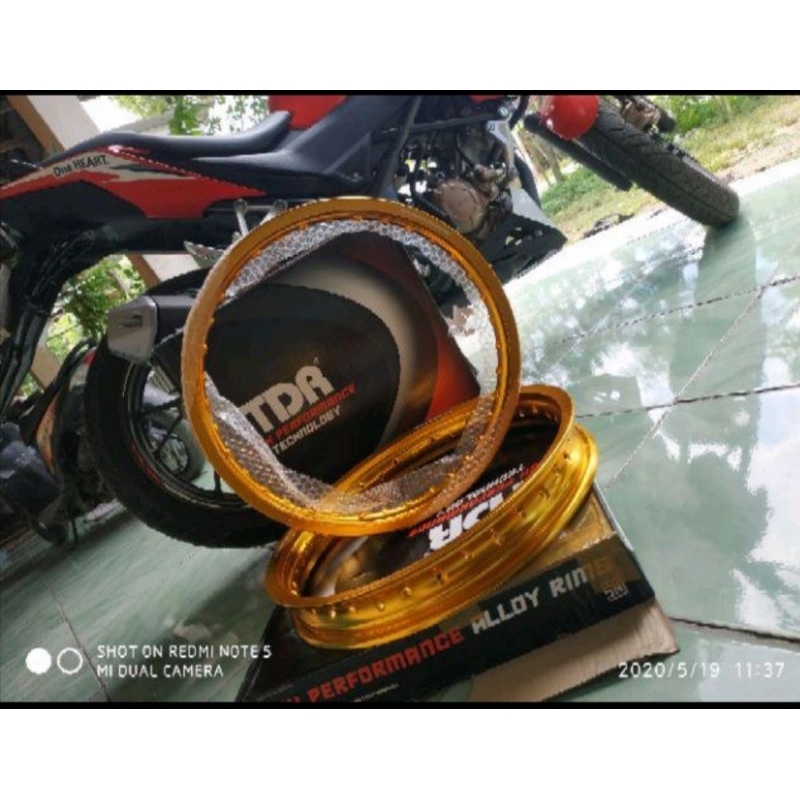 Velg tdr w shape 140 160 185 ring 17 gold