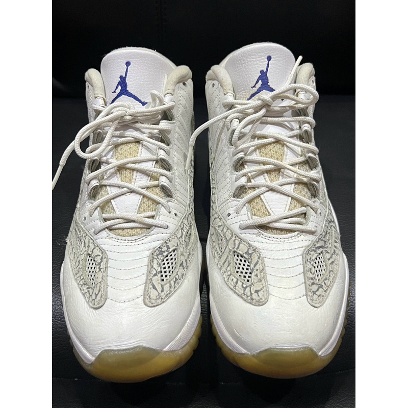 FOR SALE : VERY RARE, VINTAGE & HOT ITEM Second Preloved N I K E A.I.R Jordan 11 Retro Low IE 'Cobal