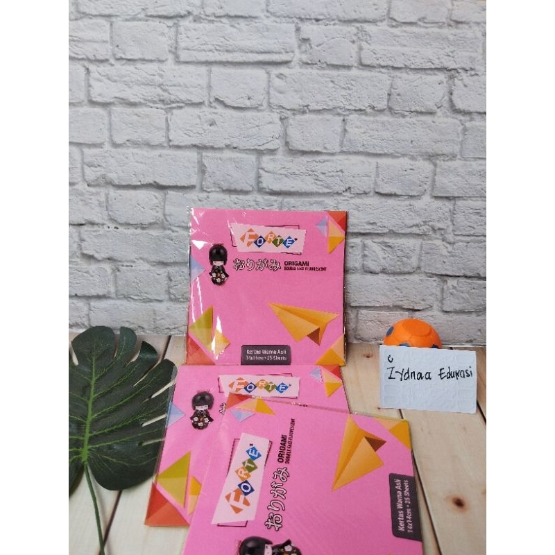 

Kertas Origami 2 Sisi Warna 12×12 kertas lipat