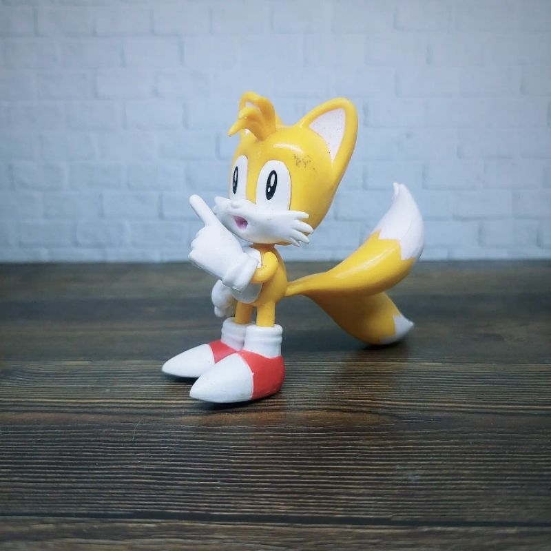 Sonic The Hedgehog Mcd Miles Tails 3 Figure preloved