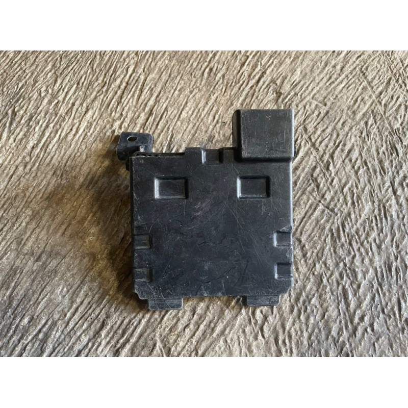 Tutup Cover aki accu Cb 150r ori copotan