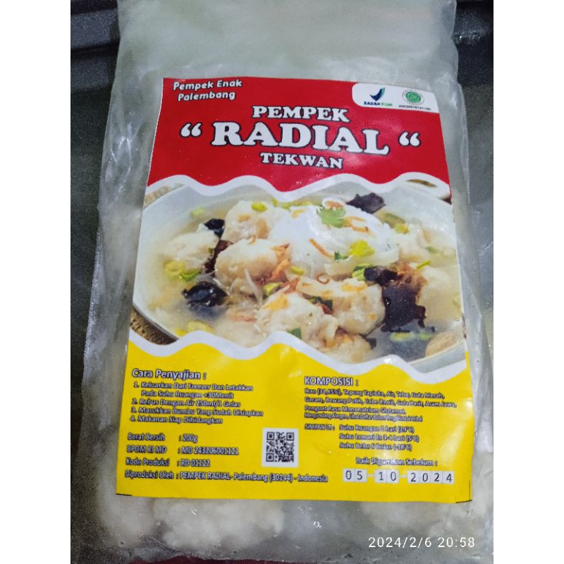 

Tekwan radial sudah dengan bumbu dan pelengkap