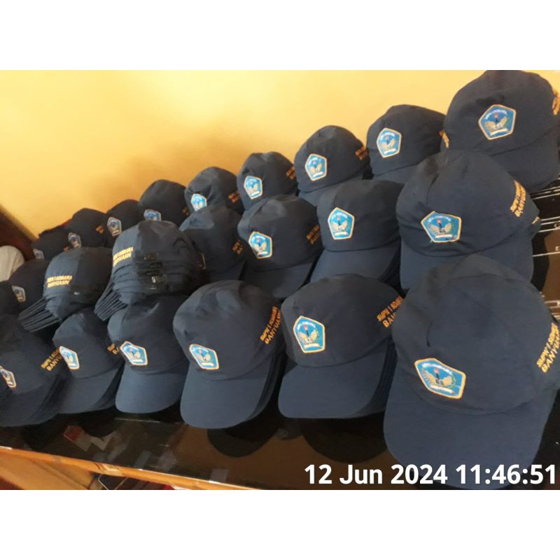 Topi sekolah custom logo bordir SD SMP SMA
