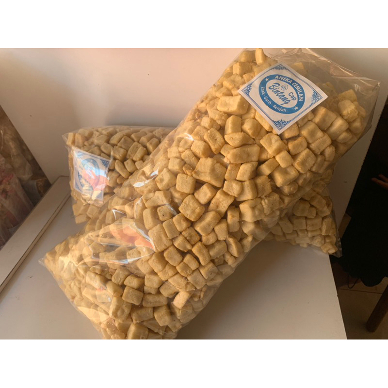 

KERUPUK KOTAK GURIH