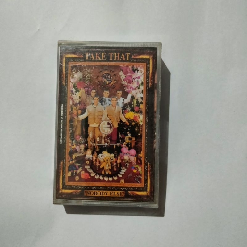 KASET PITA 3851-TAKE THAT