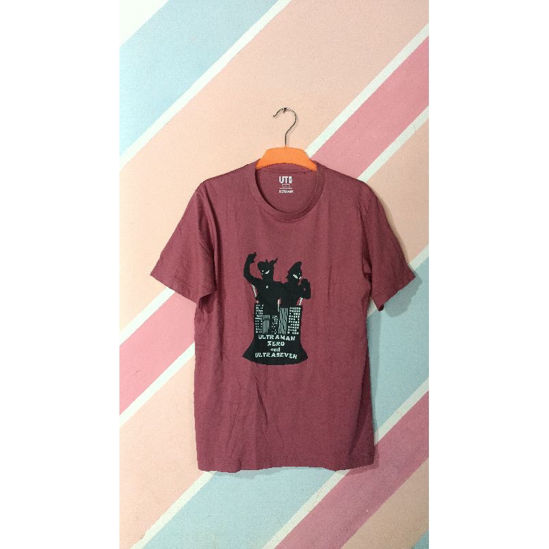 kaos oblong t-shirt Ultraman uniqlo original