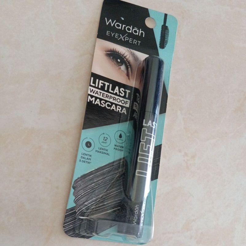 maskara Wardah liftast waterproof