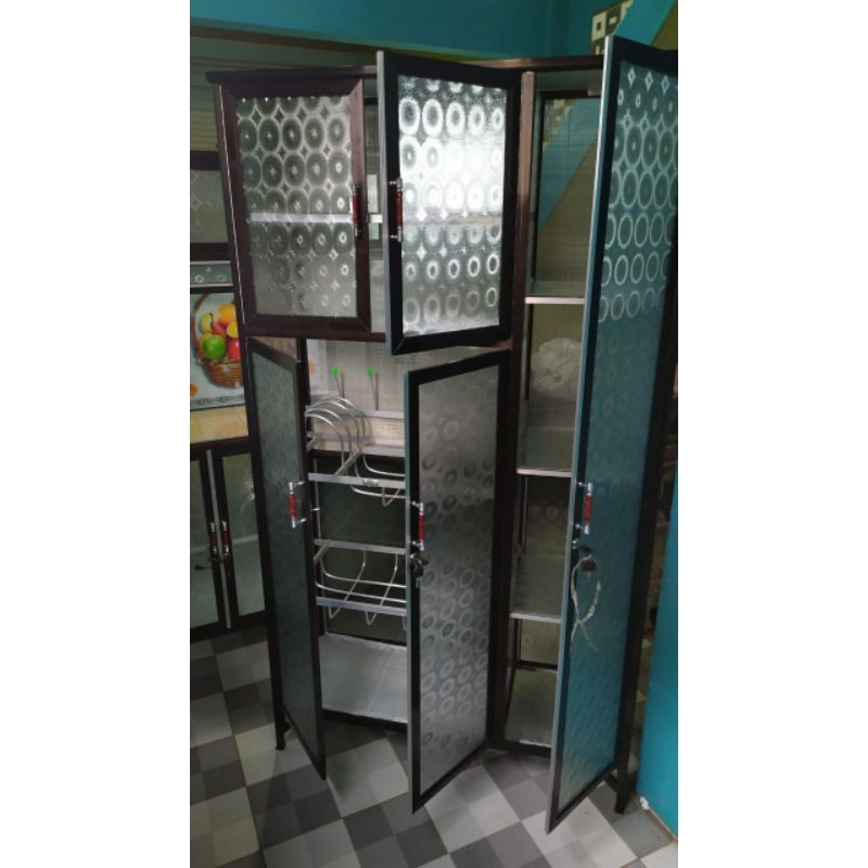 Rak piring kaca 5 pintu kokoh