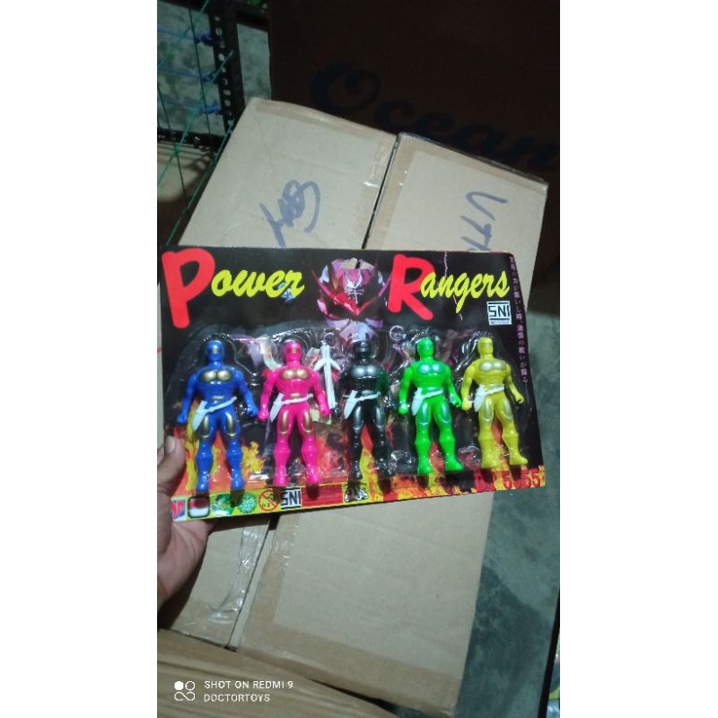 mainan power rangers