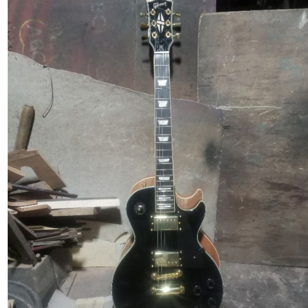 GIBSON LES PAUL GOLD BLACK BEUTY CUSTOM