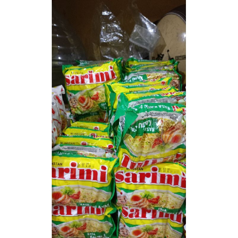 

mie instan sarimi rasa kaldu ayam isi 5