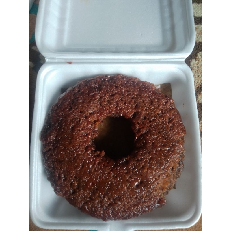 

bolu karamel Serang Samut UK 16 cm