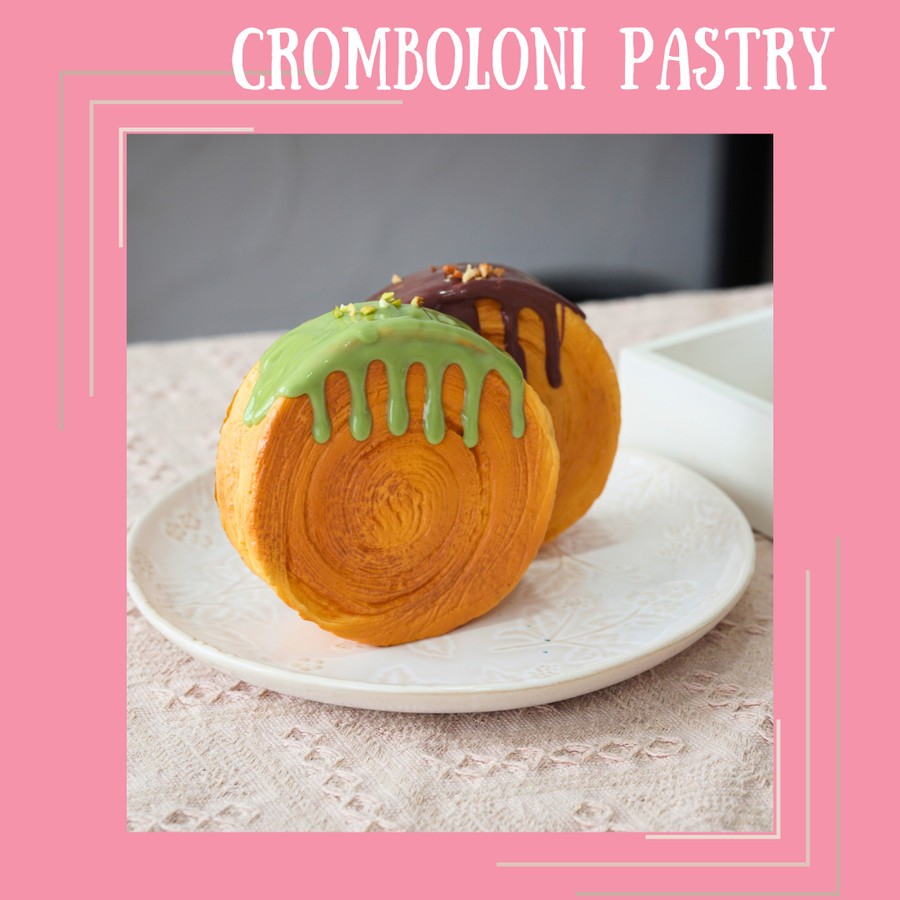 Artificial CROMBOLONI / Cromboloni pajangan / squishy cromboloni