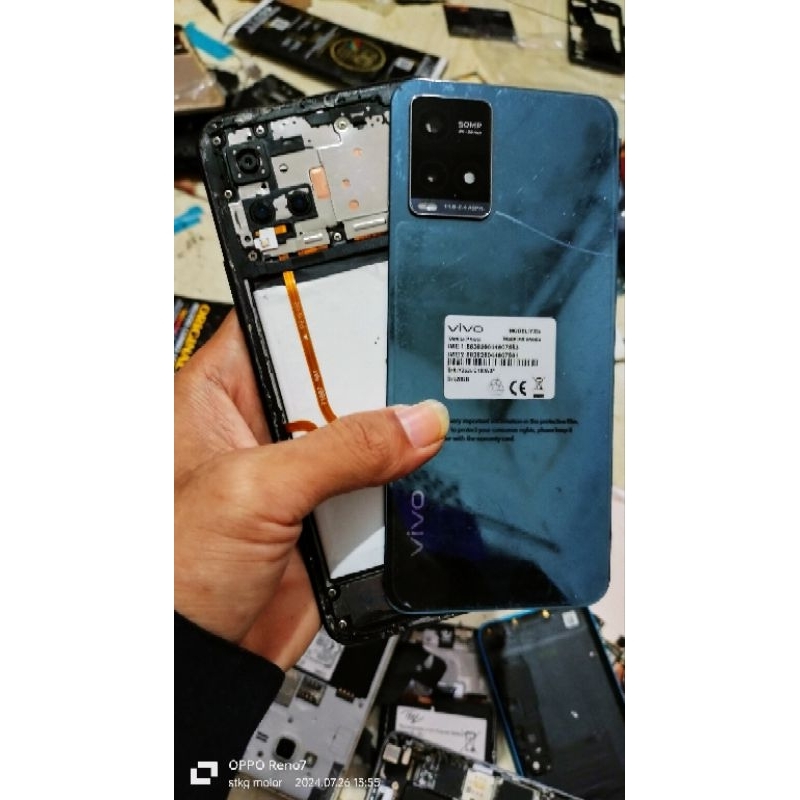 VIVO Y33S REFUBISHD MINUS LCD CEK DESKRIPSI...