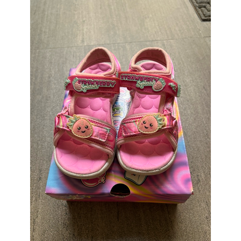 Sepatu sendal anak perempuan skechers