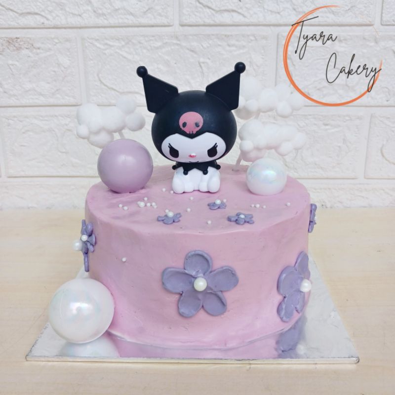 

RB22 Kuromi Cake Sanrio Cake