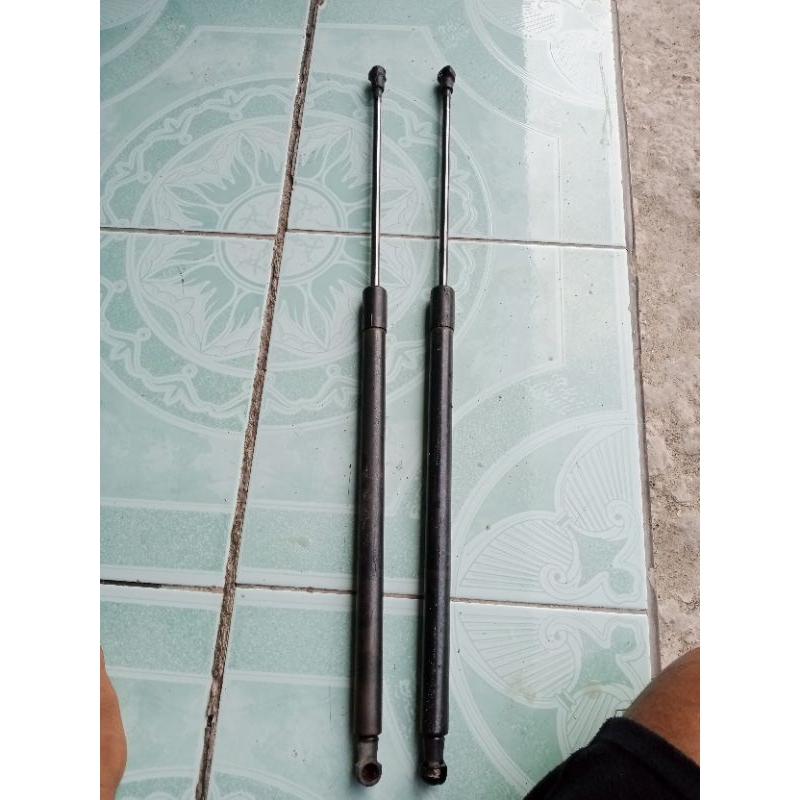 hidrolis pintu xtrail 2007-2013 original