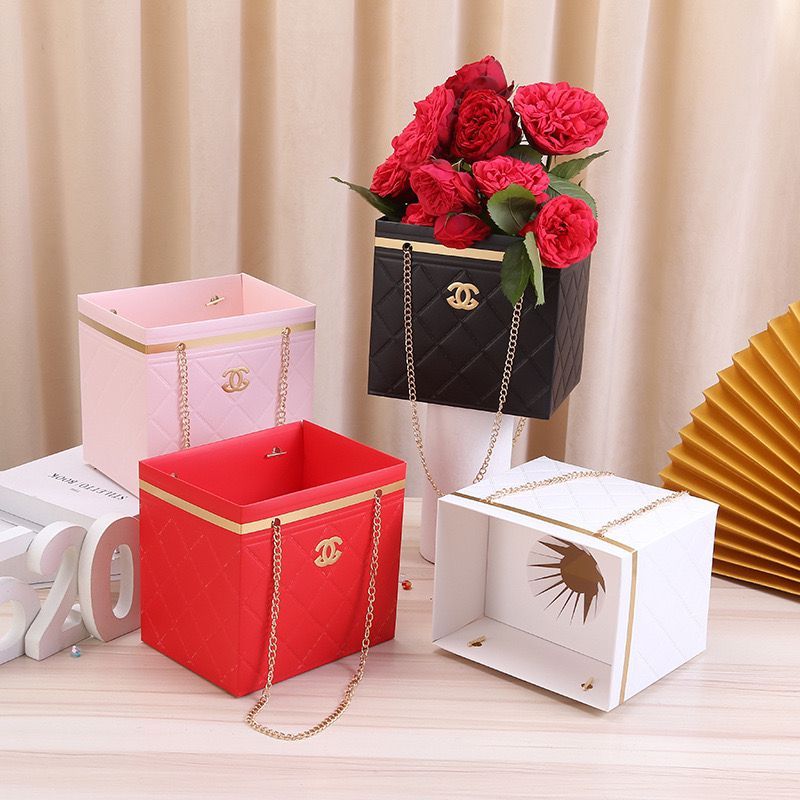 

Box Kotak Bunga | Premium Flower Paper Bag