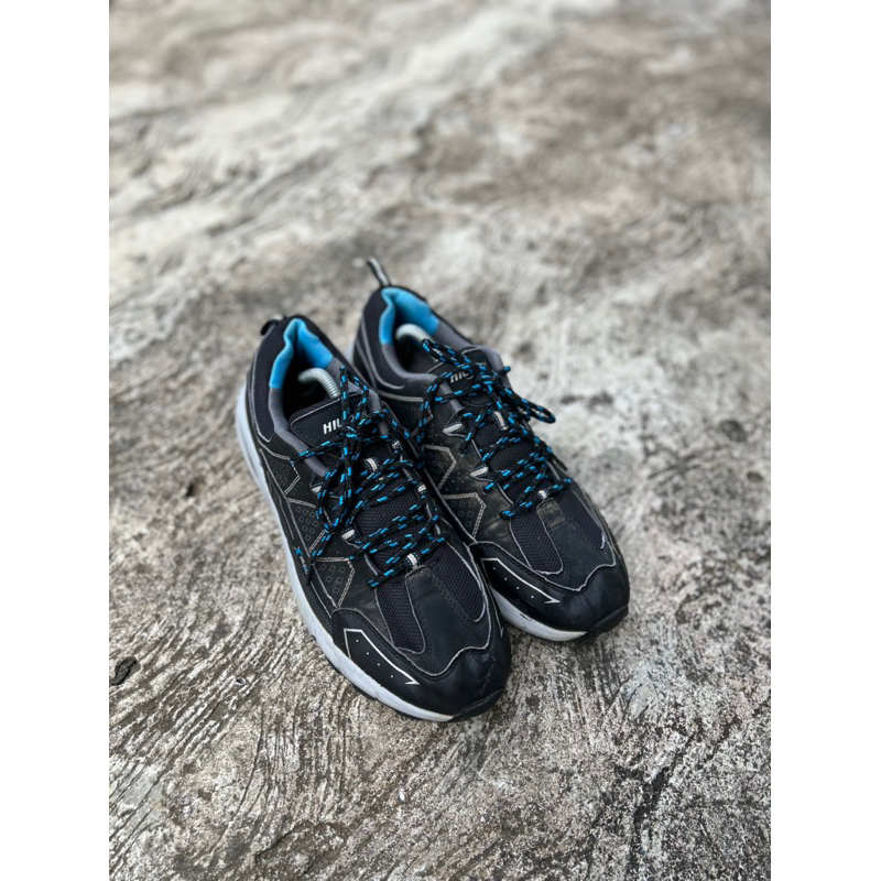 Ready sepatu gunung second original hillrun