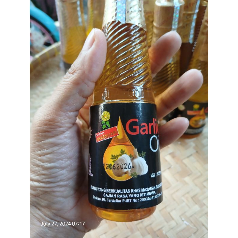 

Ukuran Lebih Besar Garlic Oil (Minyak Bawang) Cap Bunga Matahari 135 ml