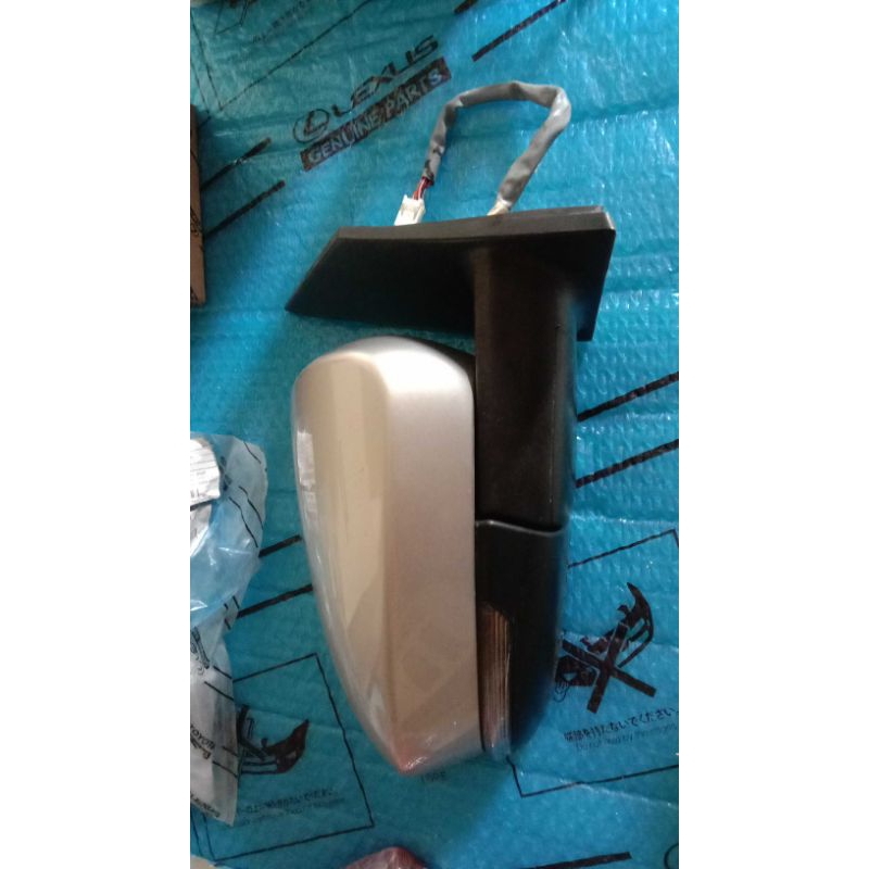 spion Avanza Xenia 2018/21 original