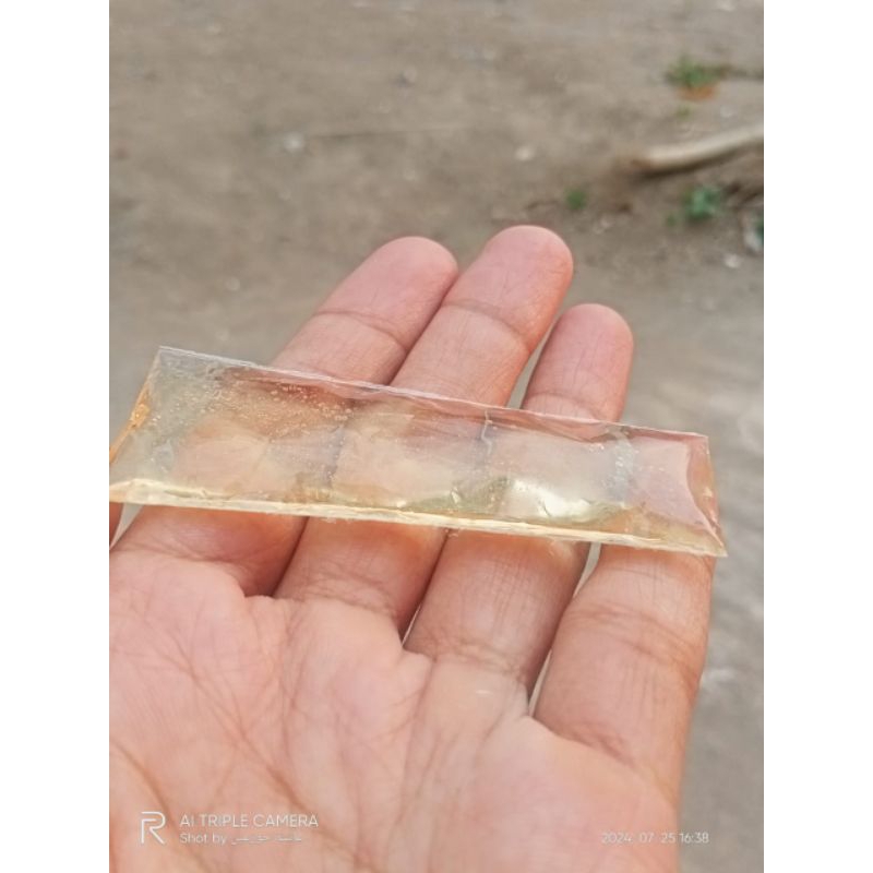 

MADU MULTIFRORA / di kemas dalam sachet /minimal order 100 pcs / MADU MURNI / MADU ASLI