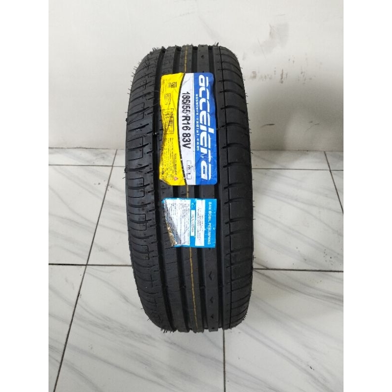 Ban Mobil 185/55 R16 83V PHI-R ACCELERA