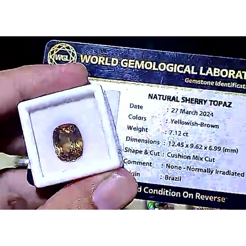 Natural Sherry Topaz ( Ori Brazil )