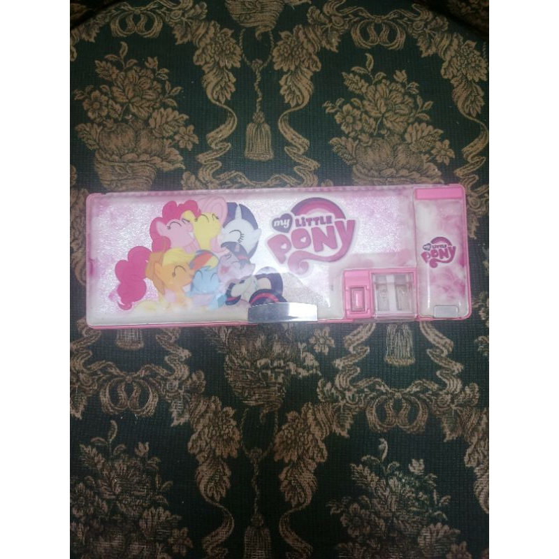 

preloved kotak pensil unicorn