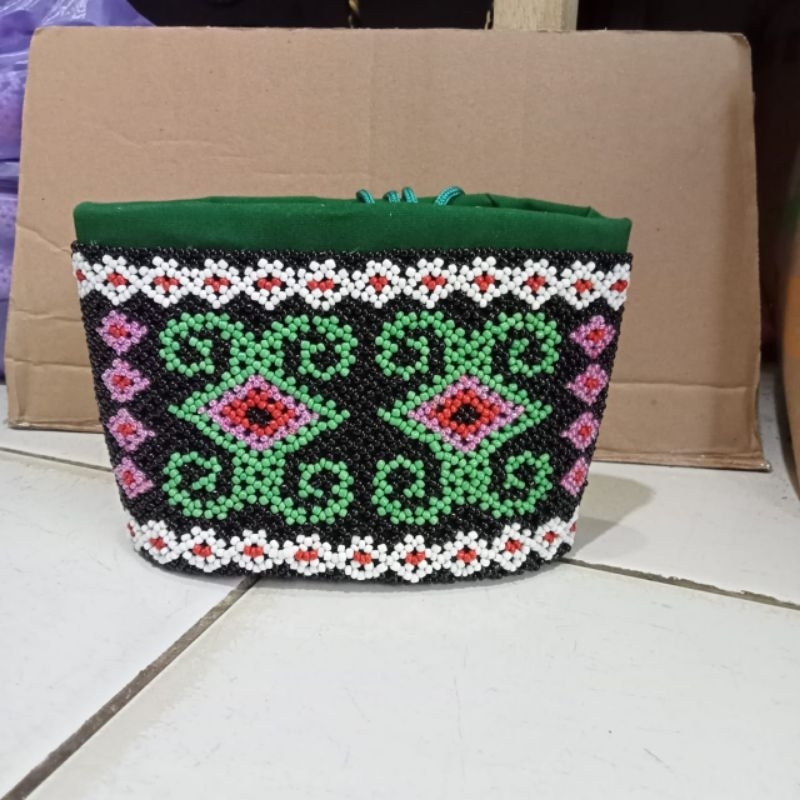 tas serut manik - tas tote bag manik - tas kadut manik motif dayak kalimantan ukuran besar warna kai