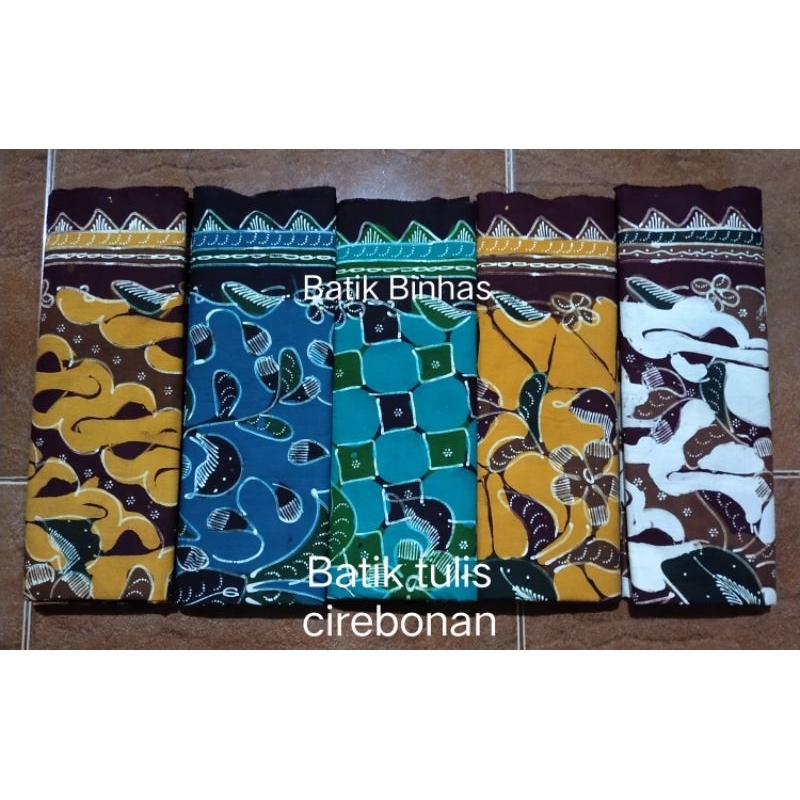Batik tulis asli Cirebon / kain tapih batik tulis Trusmi cirebon