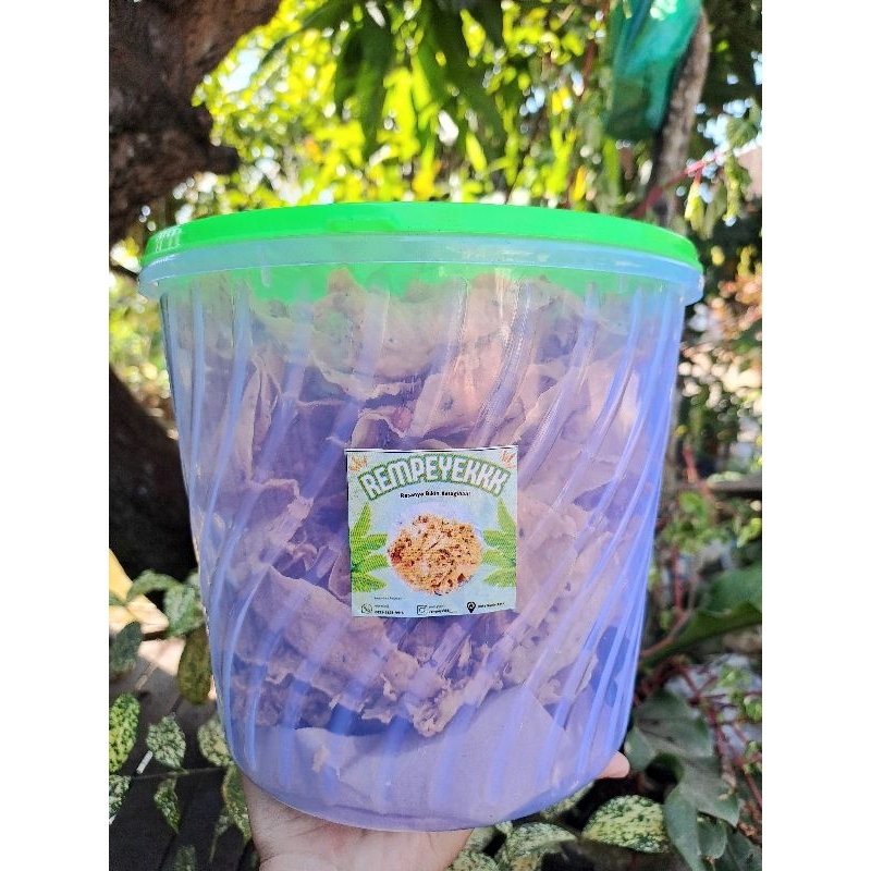 

Rempeye kacang tanah + Toples Ukuran 5 ltr