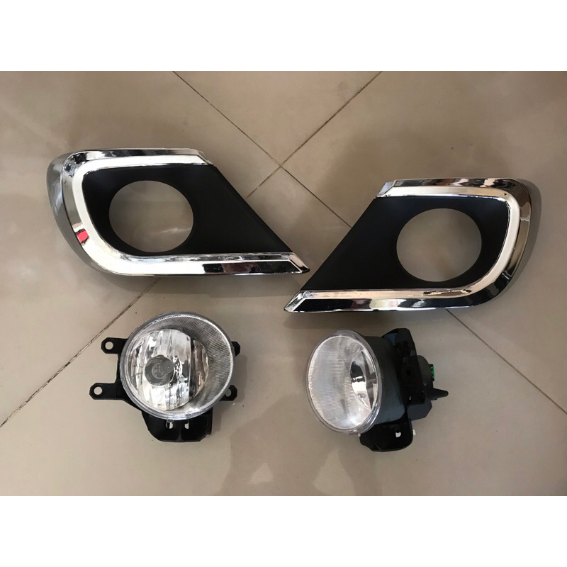Foglamp cover foglamp toyota innova barong