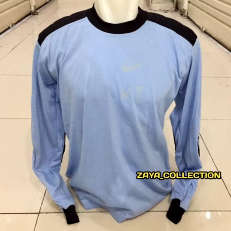 Kaos lapangan polos Biru langit - Hitam lengan panjang